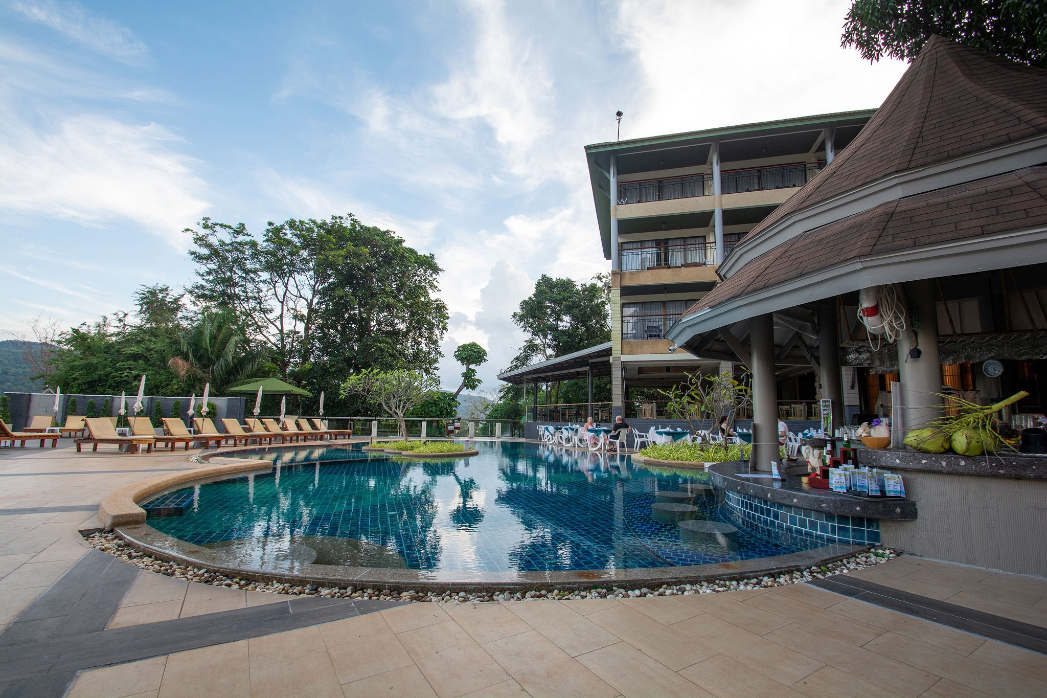 Peach Hill Hotel Resort