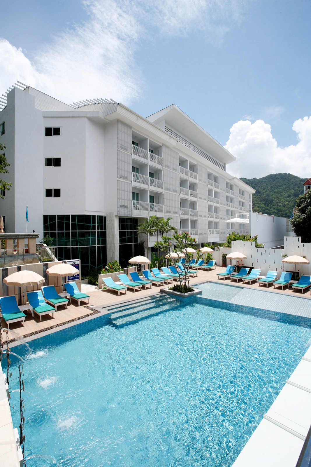 Peach Hill Hotel Resort