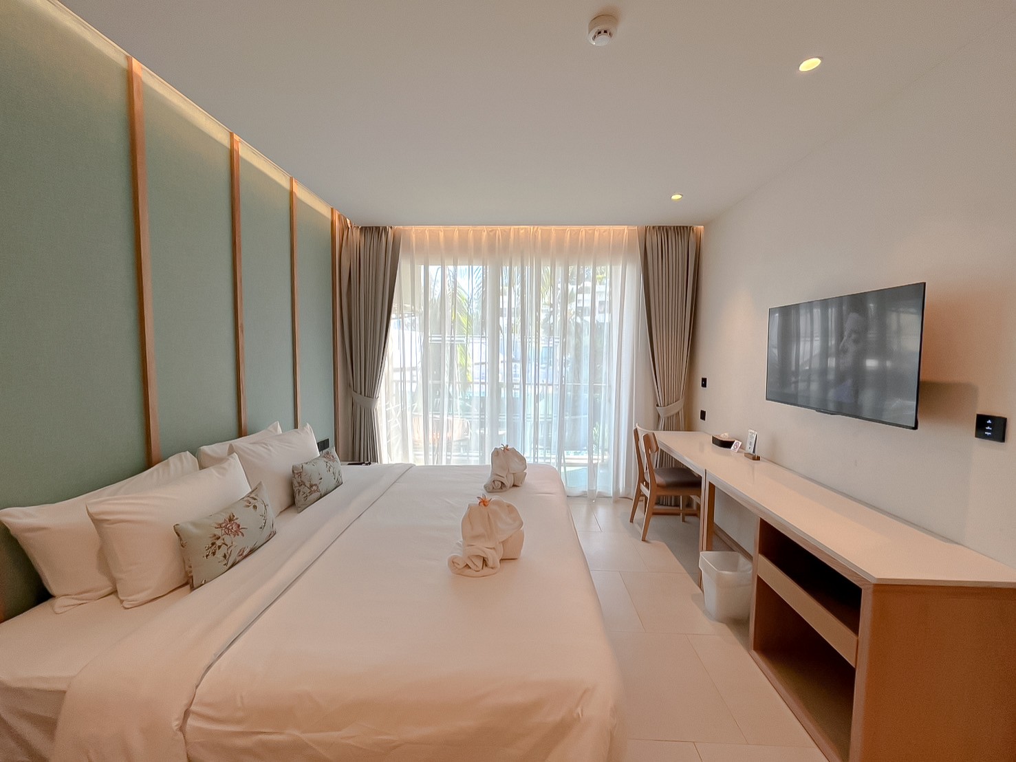 Peach Hill Hotel Resort